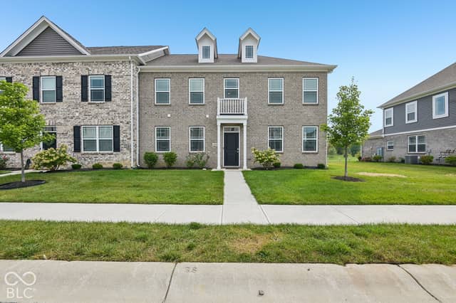 2839 Maricopa Boulevard, Whitestown, IN 46075, photo 2 of 45