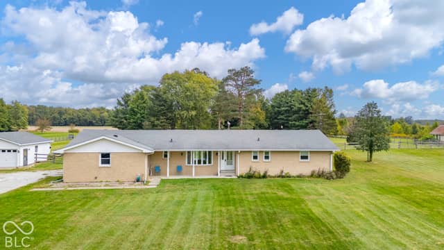 10664 S 9 W, Pendleton, IN 46064, photo 4 of 34
