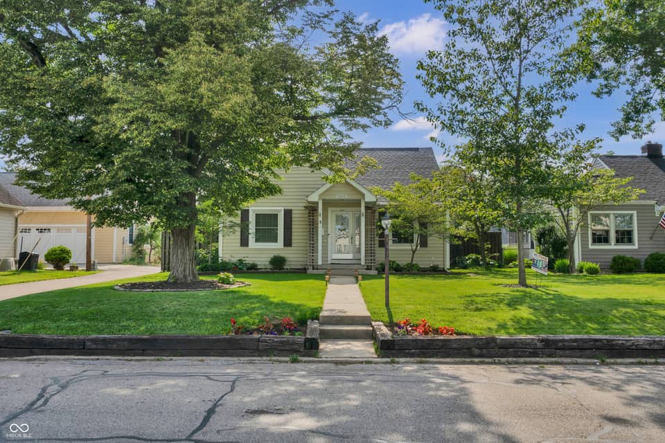 2222 Chestnut Street, Columbus