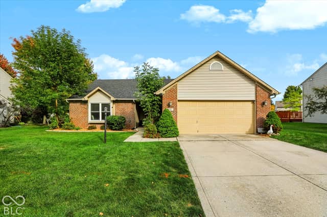 315 N Odell Street, Brownsburg, IN 46112, photo 2 of 52
