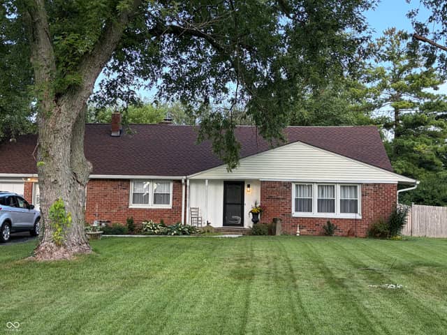 2945 S Kenmore Road, Indianapolis, IN 46203, photo 3 of 42