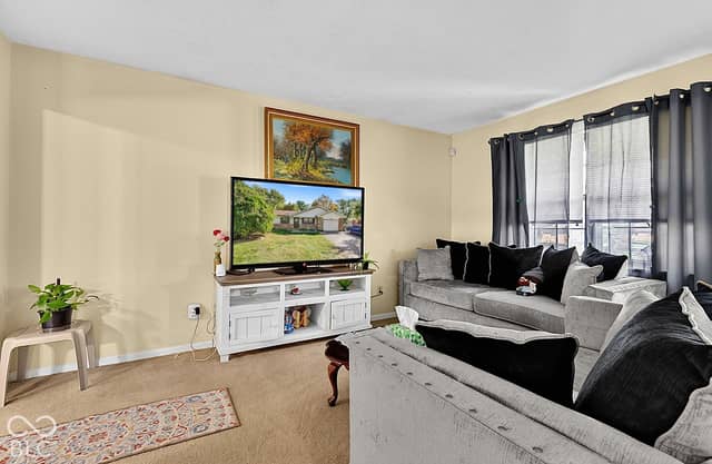7153 N Orchard Drive, Indianapolis, IN 46236, photo 5 of 54