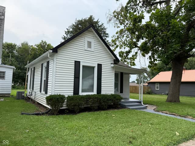 613 S 15th Street, Terre Haute, IN 47807, photo 3 of 22