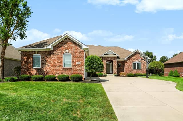 1812 Golden Field Drive, Greenwood, IN 46143, photo 3 of 67