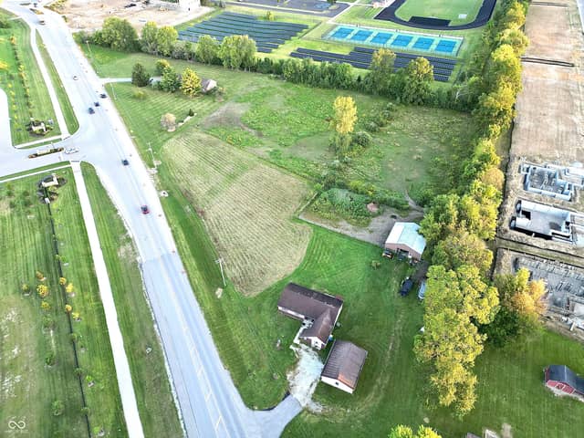 15952 Southeastern Parkway, Fortville, IN 46040, photo 4 of 18
