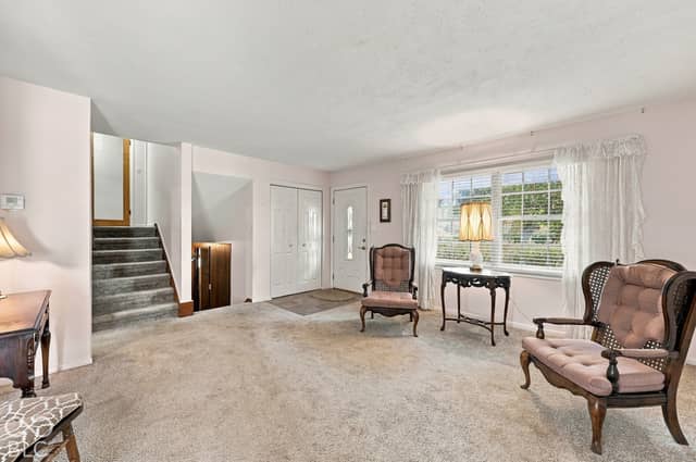 2758 Vinewood Drive, Indianapolis, IN 46224, photo 4 of 40