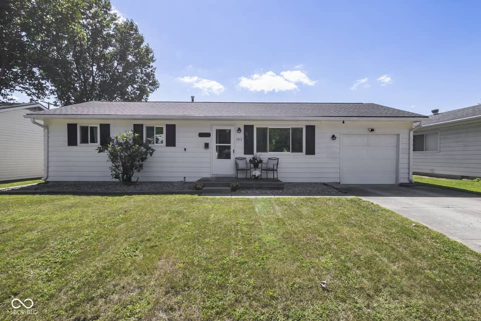 1913 Hawthorne Drive, Plainfield