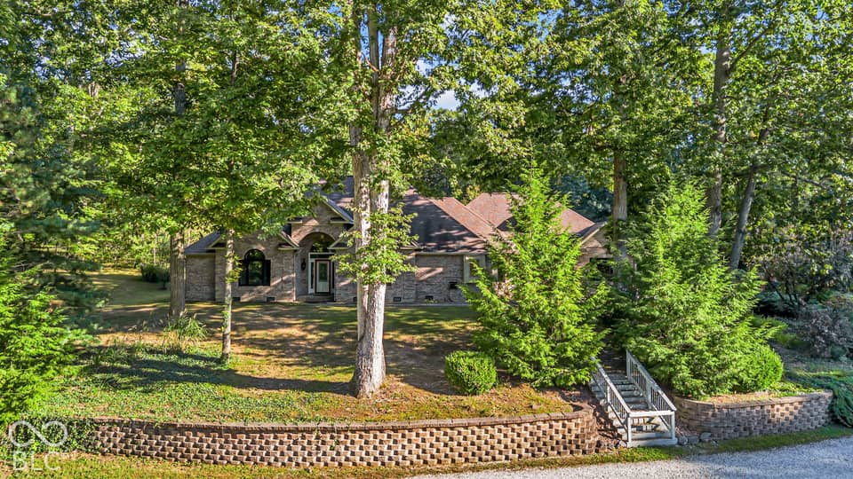 6545 W Twin Lakes Drive, Martinsville, IN 46151, photo 1 of 73