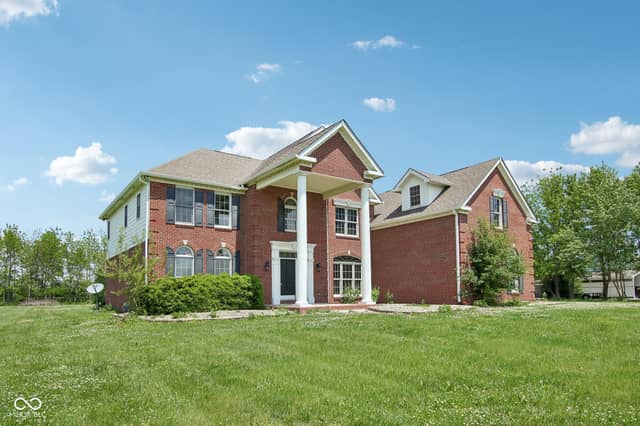 4450 W 300 N, Fairland, IN 46126, photo 5 of 101