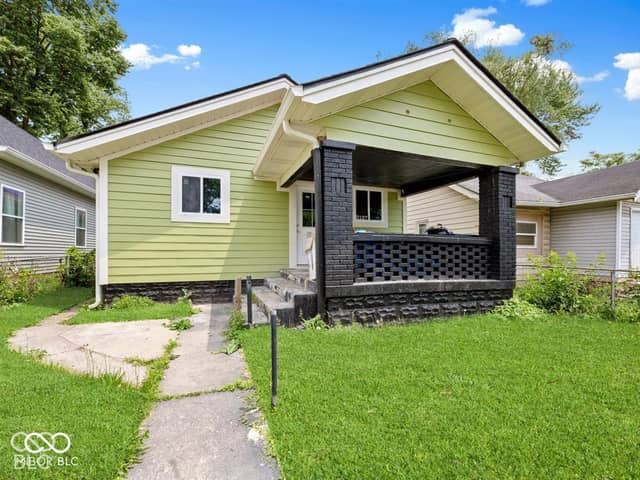 2127 Sugar Grove Avenue, Indianapolis, IN 46202, photo 2 of 12