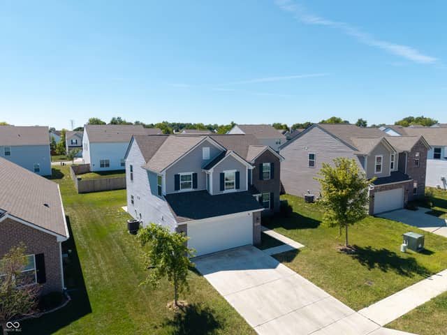 10147 Falls Canyon Lane, Indianapolis, IN 46229, photo 5 of 30