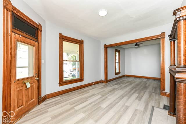 1202 S Harrison Street, Shelbyville, IN 46176, photo 4 of 41