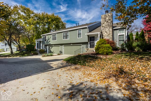 9547 Bay Vista West Drive, Indianapolis, IN 46250, photo 5 of 34
