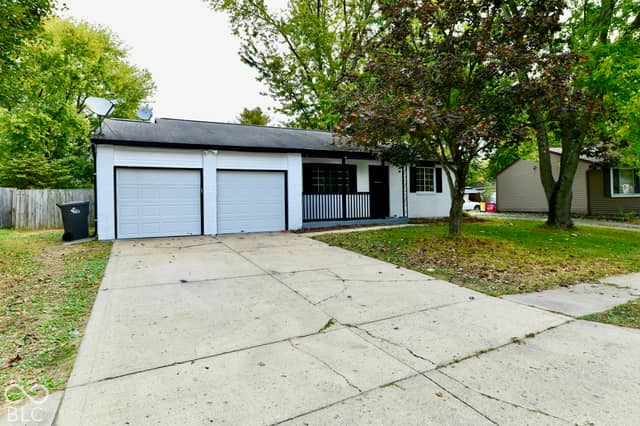 6655 Cordova Drive, Indianapolis, IN 46221, photo 3 of 64
