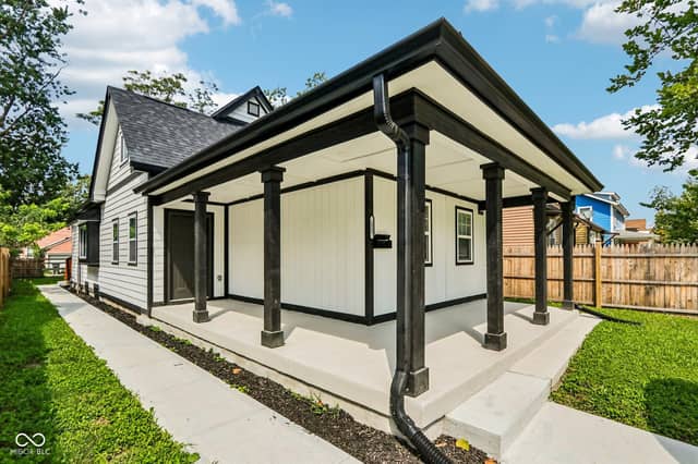 222 N Tacoma Avenue, Indianapolis, IN 46201, photo 5 of 47