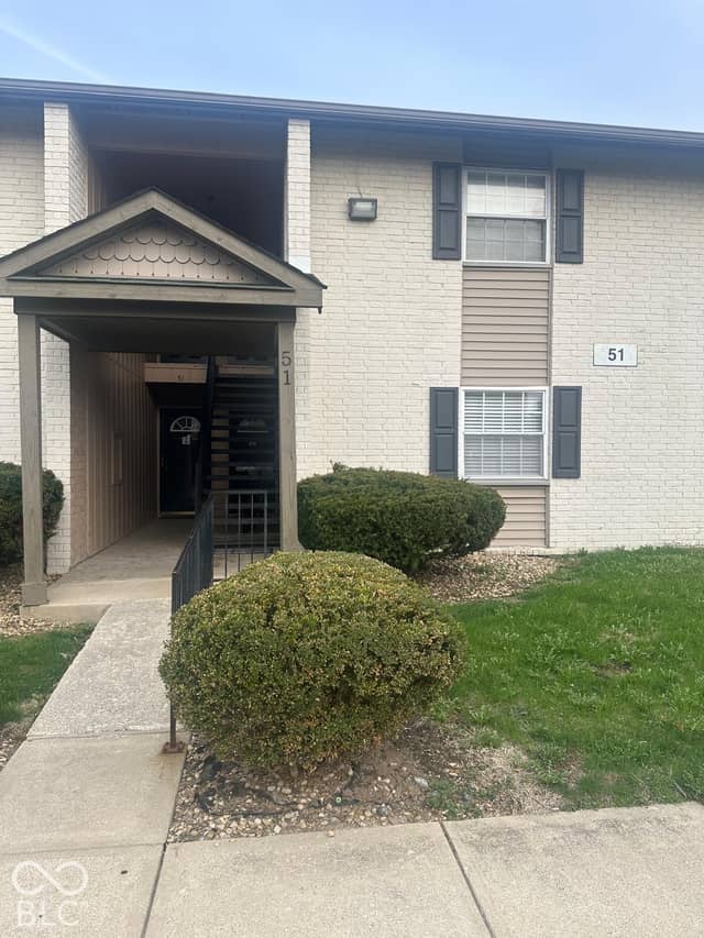 51 Port Robert Drive, Indianapolis, IN 46224, photo 2 of 19