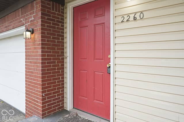 2260 E Thompson Road, Indianapolis, IN 46227, photo 5 of 36