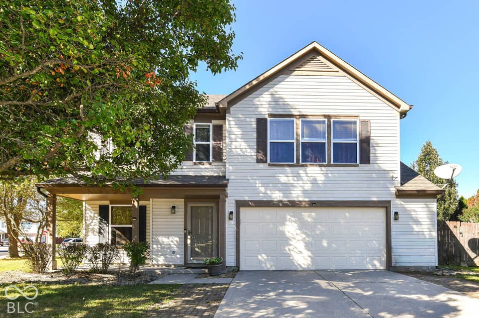 410 Tracy Lane, Brownsburg, IN 46112, photo 1 of 32