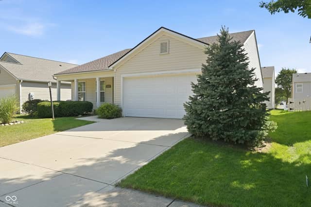 15028 Lovely Dove Lane, Noblesville, IN 46060, photo 4 of 31