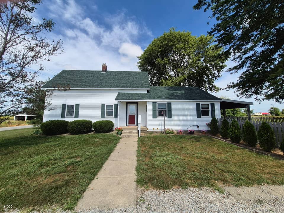6957 N 300 E, Whiteland, IN 46184, photo 1 of 53