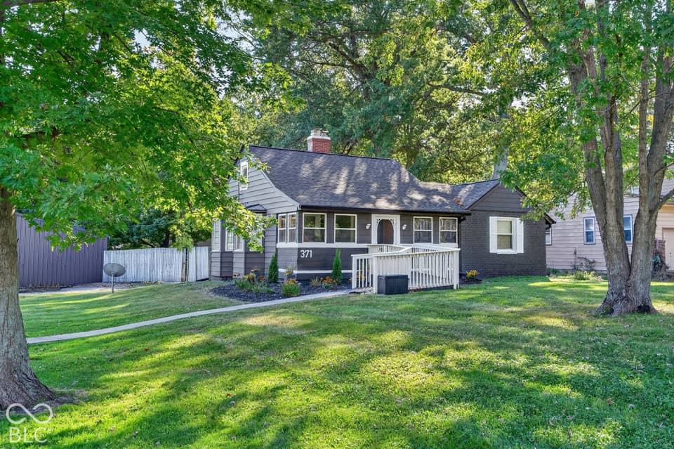 371 E 300 N, Anderson, IN 46012, photo 1 of 45