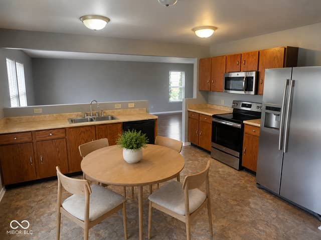 10891 Rose Lane, Ingalls, IN 46048, photo 4 of 19