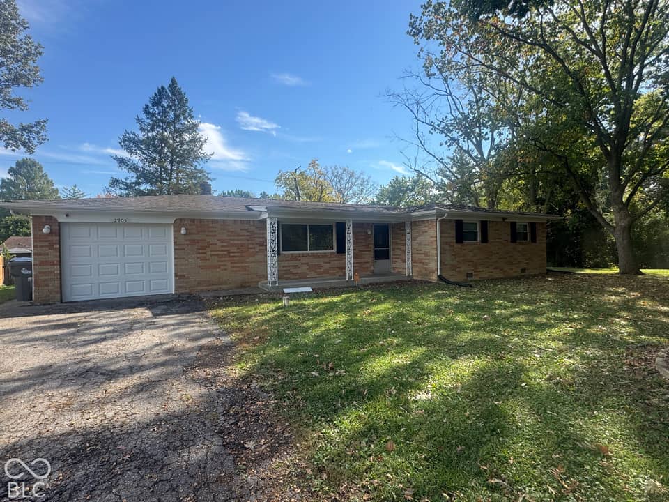 2905 Shady Oak, Indianapolis, IN 46229, photo 1 of 13