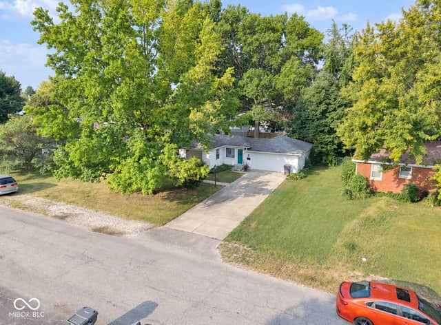 924 N Boehning Street, Indianapolis, IN 46219, photo 3 of 21