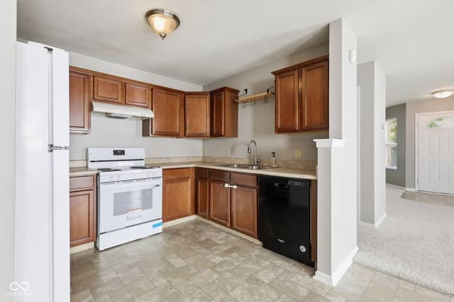15448 Gallow Lane, Noblesville, IN 46060, photo 4 of 34