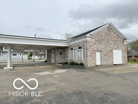 809 E 8th Street, Anderson
