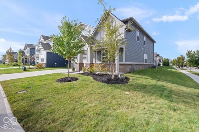 17252 Barnes Street, Westfield, IN 46074, photo 4 of 47