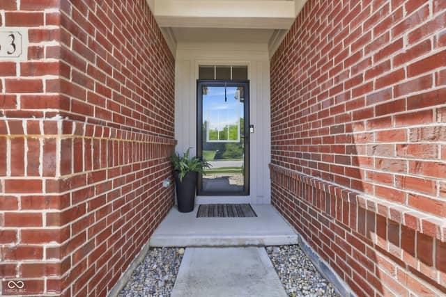 16333 Sedalia Drive, Fishers, IN 46040, photo 5 of 38