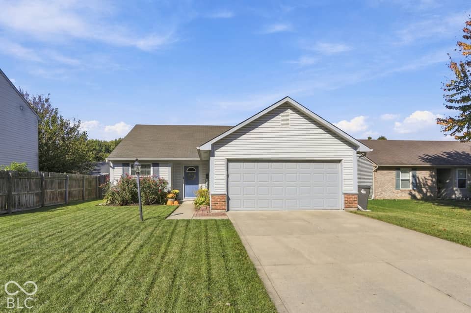 5914 Woodcote Drive, Indianapolis, IN 46221, photo 1 of 30