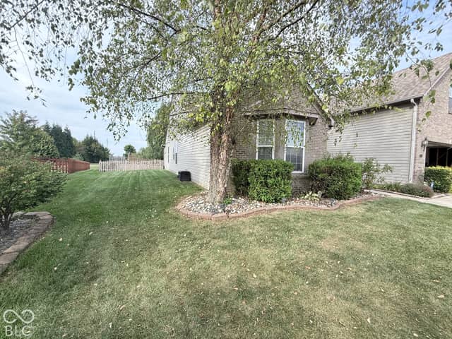 2204 Bluewing Road, Greenwood, IN 46143, photo 3 of 27