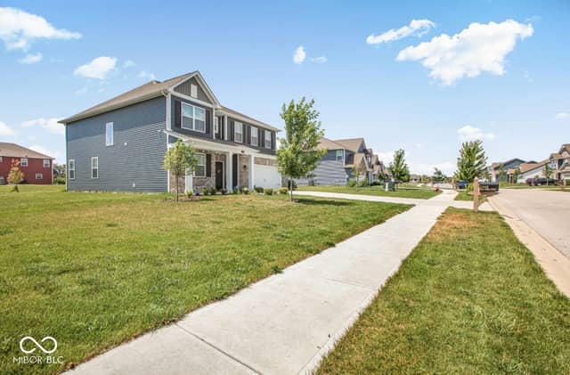 2368 Pine Valley Drive, Plainfield, IN 46168, photo 3 of 33