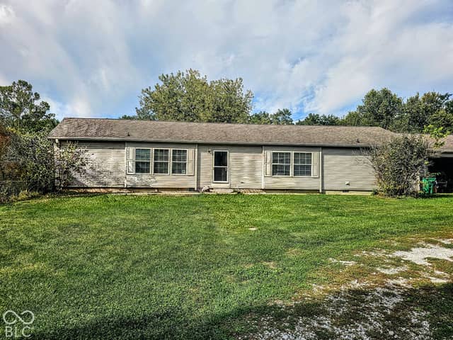 7046 S County Road 275 E, Clayton, IN 46118, photo 3 of 31