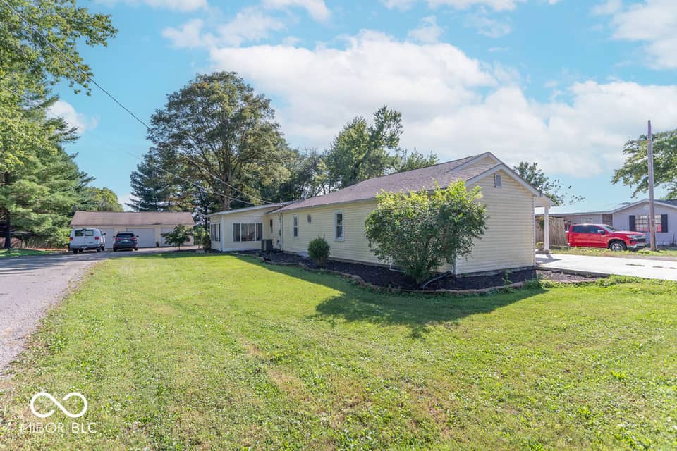 71 W County Road 500 S, Clayton