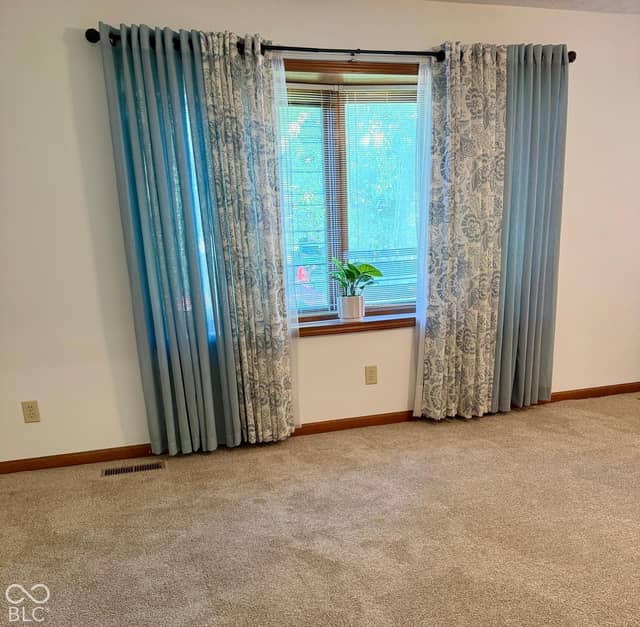 1383 Holiday Lane W, Brownsburg, IN 46112, photo 4 of 19