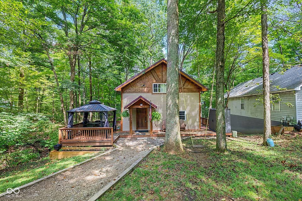 6448 Quail Drive, Nineveh