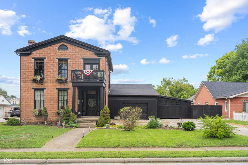 120 E Washington Street, Morgantown