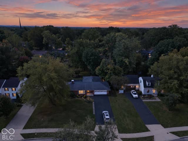 3124 Westenedge Drive, Columbus, IN 47203, photo 3 of 49