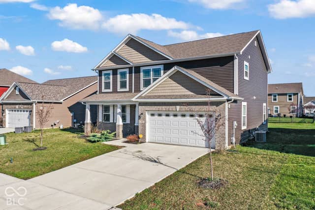 6874 Nottingham Lane, McCordsville, IN 46055, photo 4 of 53