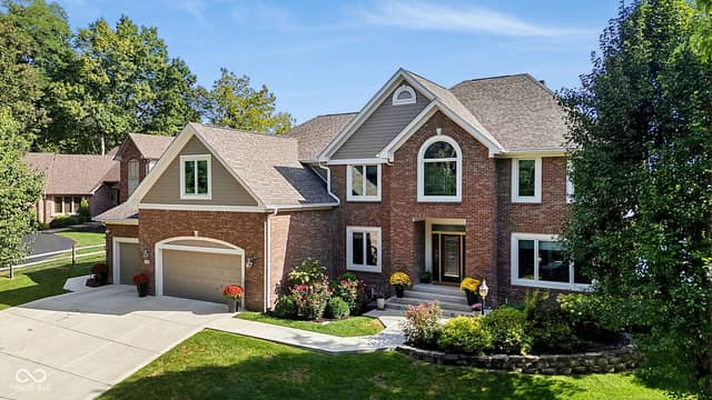 7338 Oakbay Drive, Noblesville, IN 46062, photo 3 of 71