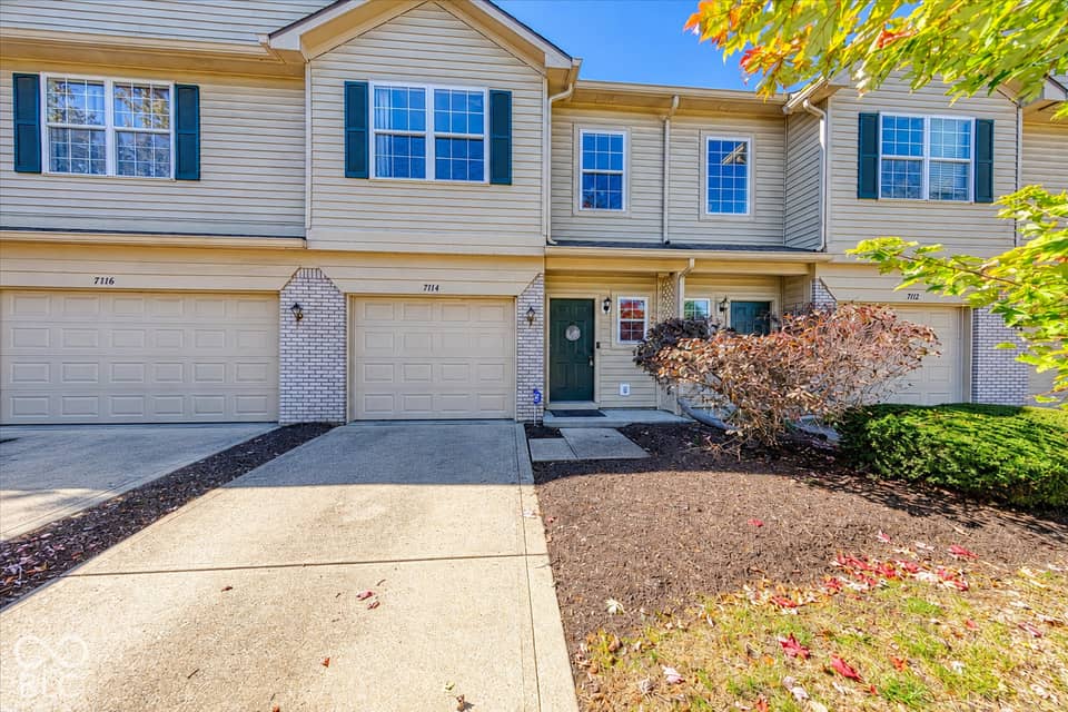 7114 Gavin Drive, Indianapolis, IN 46217, photo 1 of 31