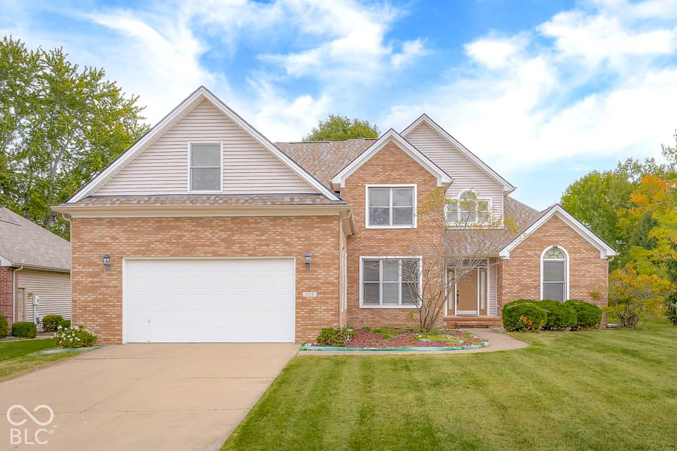 725 Greystone Court, Columbus, IN 47201, photo 1 of 82