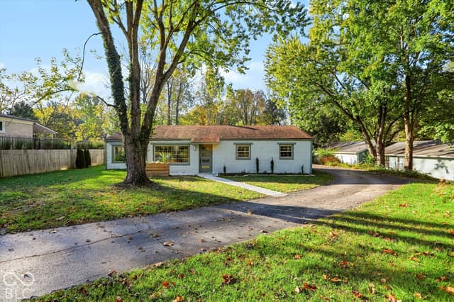 3209 E Loretta Drive, Indianapolis, IN 46227, photo 3 of 50