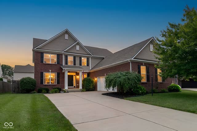 12330 Twyckenham Drive, Fishers, IN 46037, photo 3 of 53