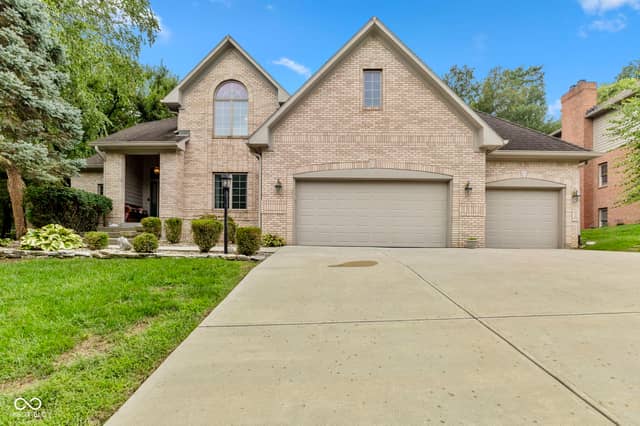 1835 Rooses Lane, Indianapolis, IN 46217, photo 3 of 40