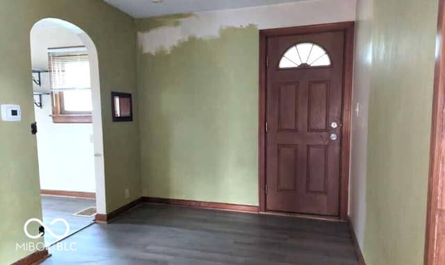 616 W 38th Street, Anderson, IN 46013, photo 5 of 12