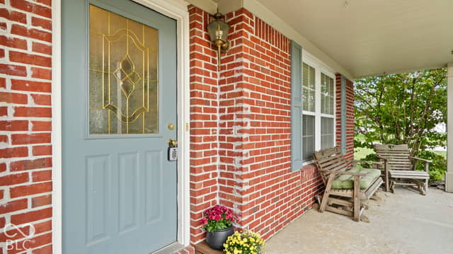 1124 E McClarnon Drive, Greenfield, IN 46140, photo 4 of 46